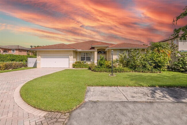 15991 SW 150th St in Miami, FL - Building Photo - Building Photo