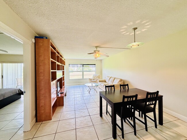 property at 2900 N Palm Aire Dr