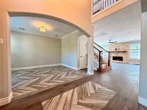 5124 Carefree Dr in League City, TX - Foto de edificio - Building Photo