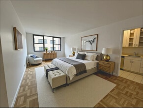 218 E 50th St, Unit 3G in New York, NY - Foto de edificio - Building Photo