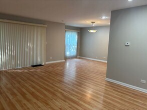 625 Pheasant Ln in Deerfield, IL - Building Photo - Building Photo