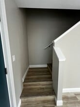 436 E Center St in Manteca, CA - Building Photo - Building Photo