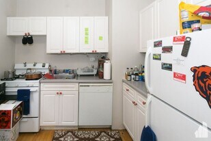 3502 W Grace St in Chicago, IL - Building Photo