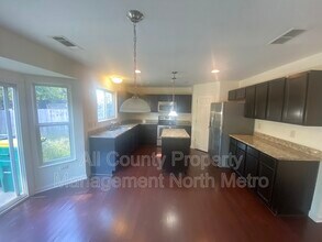 1597 Shire Village Dr in Sugar Hill, GA - Building Photo - Building Photo