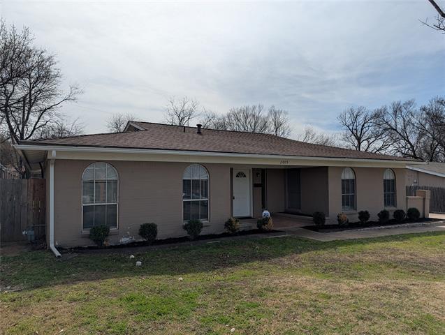 2009 Ming Dr in Edgecliff Village, TX - Building Photo - Building Photo