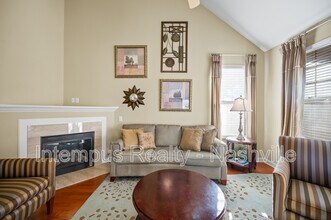 200 Windsor Chase Ct in Nashville, TN - Building Photo - Building Photo