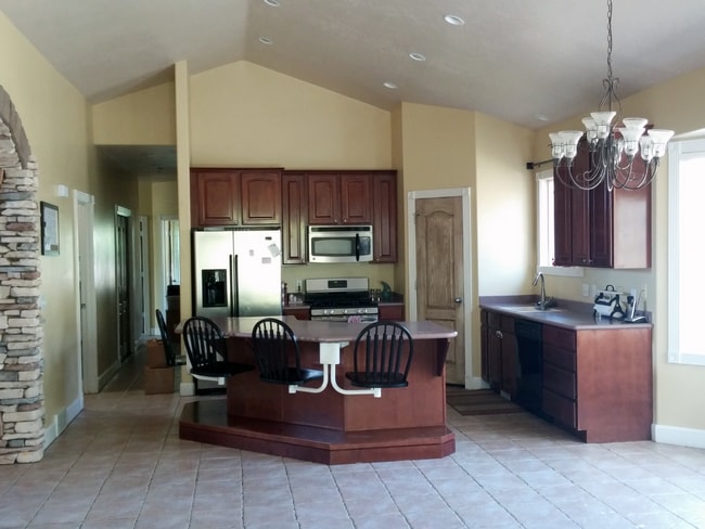 522 W 600 N in Alpine, UT - Building Photo - Building Photo