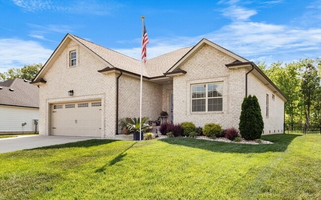 property at 1558 Hereford Blvd