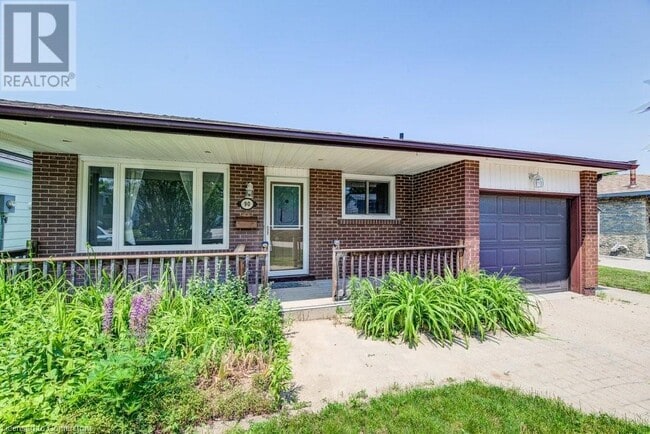 property at 90 Blackhorne Dr