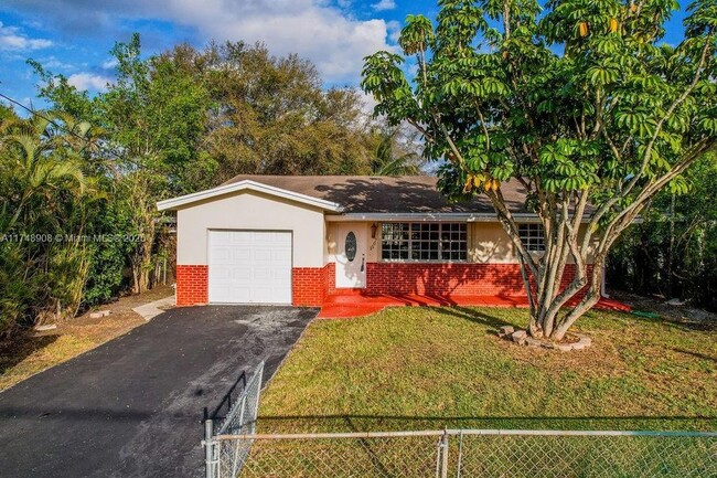 property at 1507 N 58th Ave