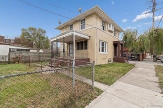 5421 Toledo St in Detroit, MI - Foto de edificio - Building Photo