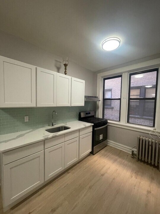 446 Monroe St in Passaic, NJ - Building Photo
