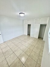 7511 Venetian St in Miramar, FL - Building Photo - Building Photo