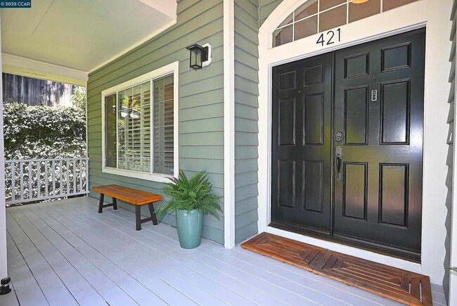 421 Twin Oaks Ln in Walnut Creek, CA - Building Photo - Building Photo