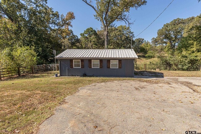 property at 21045 FM Rd 16