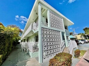 542 Euclid Ave in Miami Beach, FL - Building Photo - Building Photo