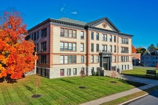 District 425 in Glens Falls, NY - Building Photo