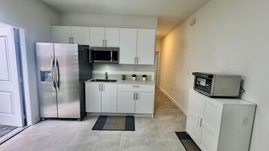 19479 SW 340th St, Unit 19479 in Homestead, FL - Foto de edificio - Building Photo