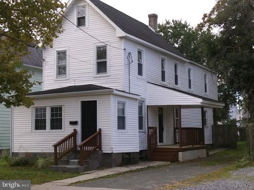 620 Bridgeboro St in Riverside, NJ - Building Photo