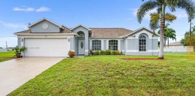 1715 NE 2nd Ave in Cape Coral, FL - Building Photo - Building Photo