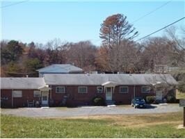 3309 Clarence Towery Rd in Hildebran, NC - Building Photo