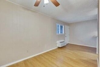 400 W 34th St in Austin, TX - Building Photo - Building Photo