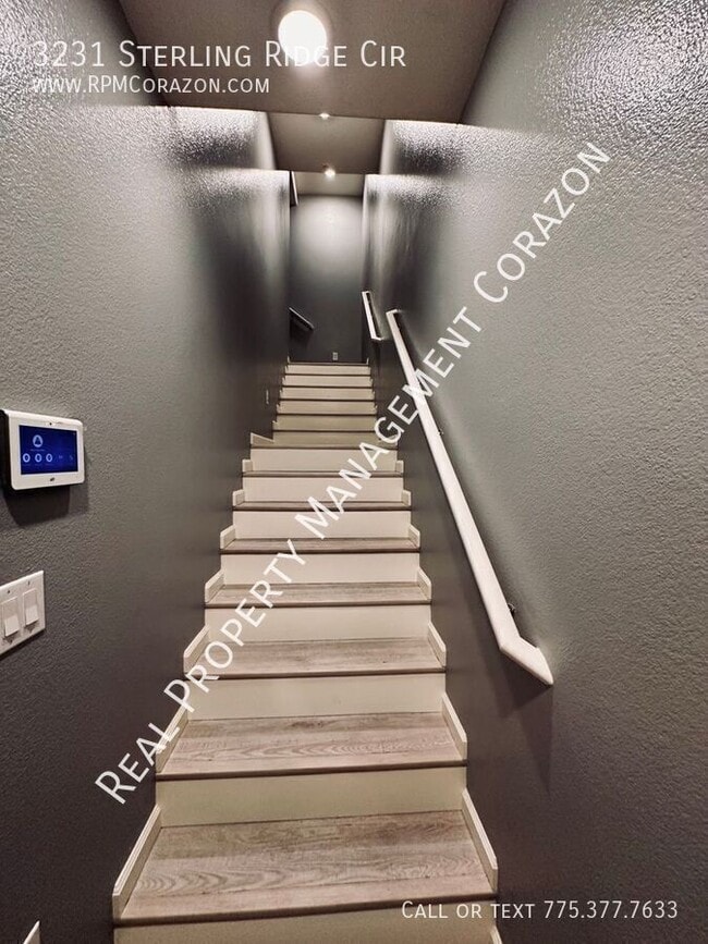 3231 Sterling Ridge Cir in Sparks, NV - Foto de edificio - Building Photo