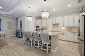 17320 Galway Run in Bonita Springs, FL - Building Photo - Building Photo