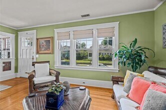 84 Friendly Rd in Cranston, RI - Building Photo - Building Photo