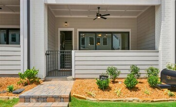 726 Stickley Oak Way in Woodstock, GA - Building Photo - Building Photo