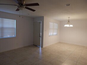 1510 Gordon St in Bastrop, TX - Building Photo - Building Photo