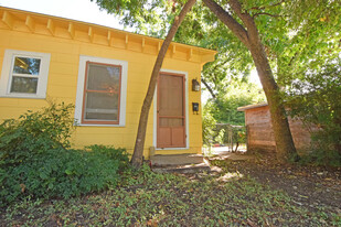 2801 Lafayette Ave in Austin, TX - Building Photo