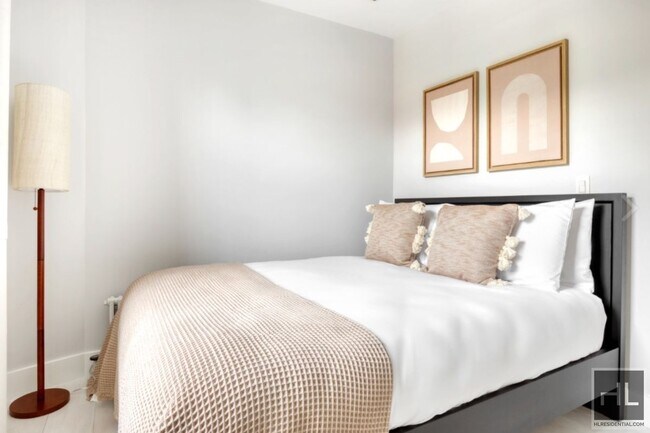 East 6th Street, Unit 2B in New York, NY - Foto de edificio - Building Photo