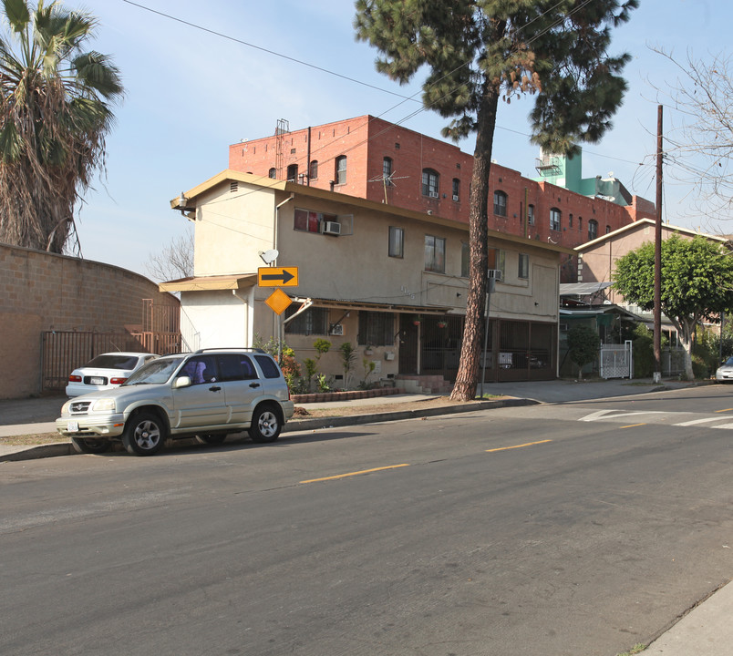 1155 N Serrano Ave in Los Angeles, CA - Building Photo