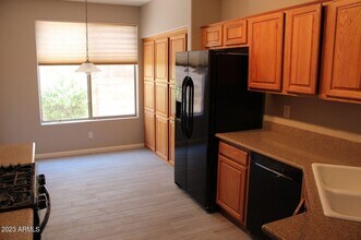 18217 N 49th Pl in Scottsdale, AZ - Building Photo - Building Photo