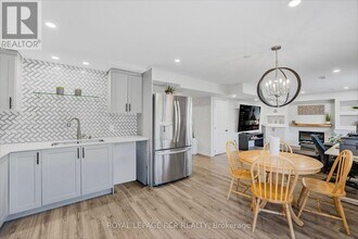 26 Drew Brown Blvd in Orangeville, ON - Building Photo - Building Photo