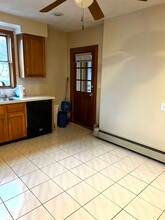 30 Pleasant St, Unit 1 in Woburn, MA - Building Photo - Building Photo