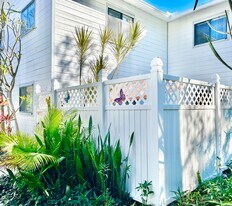 7695 Tamara Lee Ct in Ft. Myers, FL - Building Photo