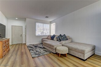 1176 Colgate Ln in Las Vegas, NV - Building Photo - Building Photo