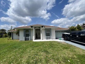 503 Jackson Ave in Lehigh Acres, FL - Building Photo
