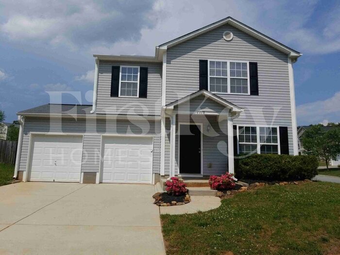 4460 Vernon Farms Blvd in Kernersville, NC - Building Photo