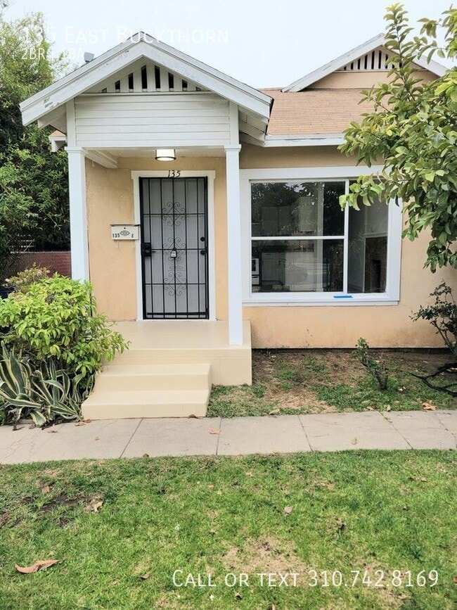 property at 135 E Buckthorn St