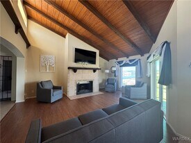 1611 US-95 in Bullhead City, AZ - Building Photo