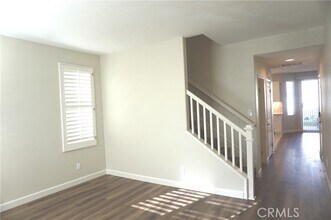 33 Kelsey in Irvine, CA - Building Photo - Building Photo
