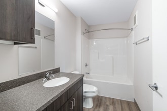 352 Deschane Ave-Unit -Unit 2 in Crivitz, WI - Building Photo - Building Photo