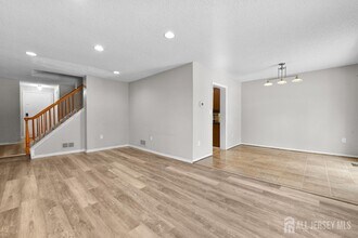 151 Tennyson Dr in Plainsboro, NJ - Building Photo - Building Photo