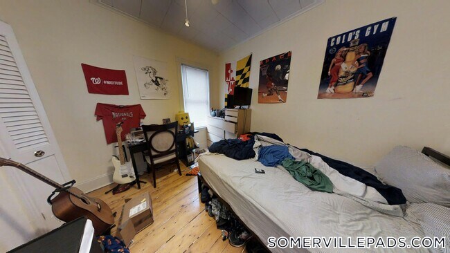 12-14 Hancock St., Unit 1 in Somerville, MA - Foto de edificio - Building Photo