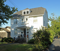 839-841 Liberty St NE in Salem, OR - Building Photo - Building Photo