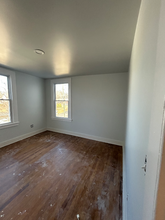 23 Pleasant Ave in Bristol, CT - Building Photo - Building Photo