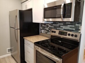 1511 W Farnum Ave in Royal Oak, MI - Building Photo - Building Photo